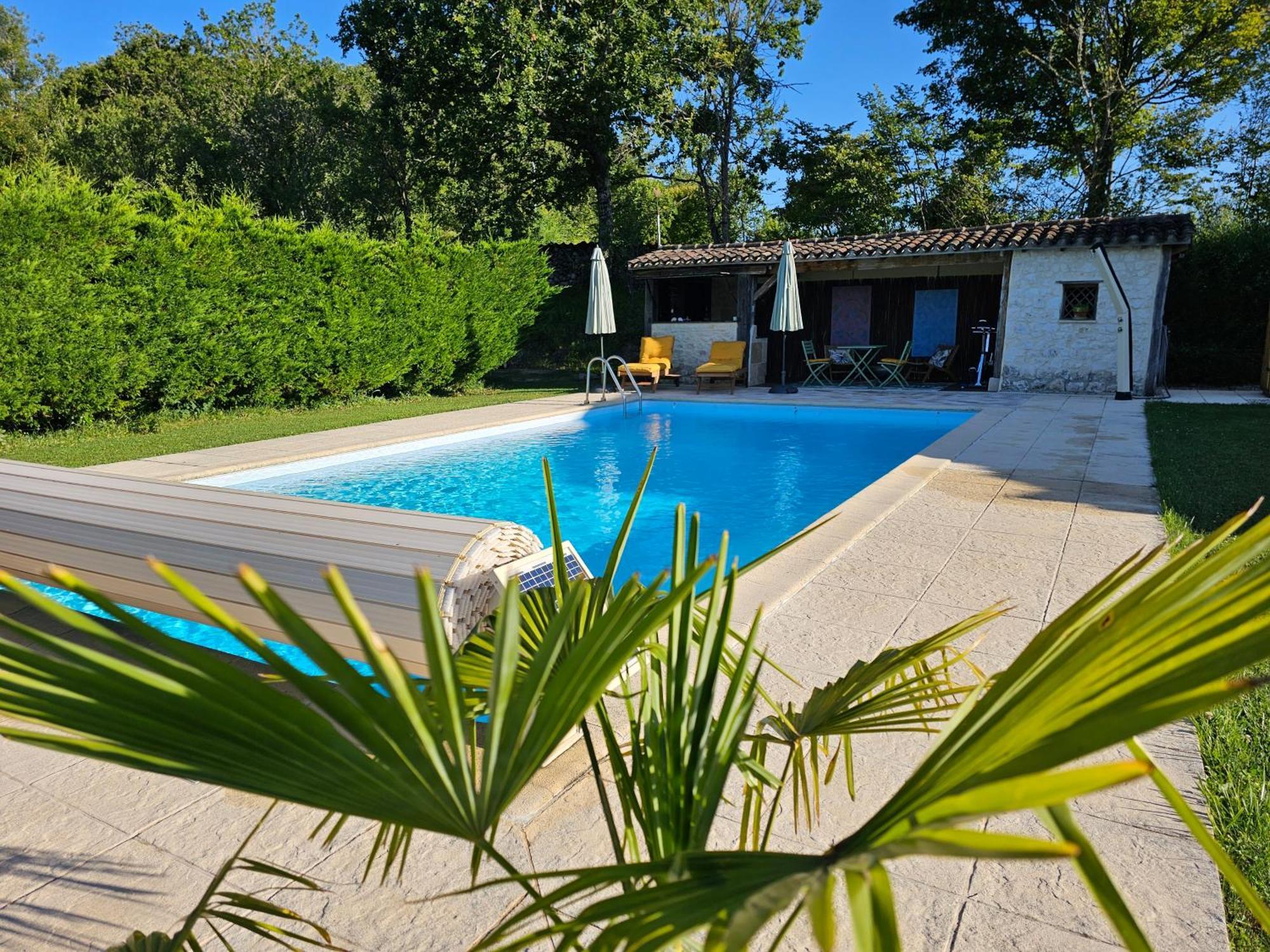 Le Gite Du Souffle Des Anges Sauveterre  Buitenkant foto